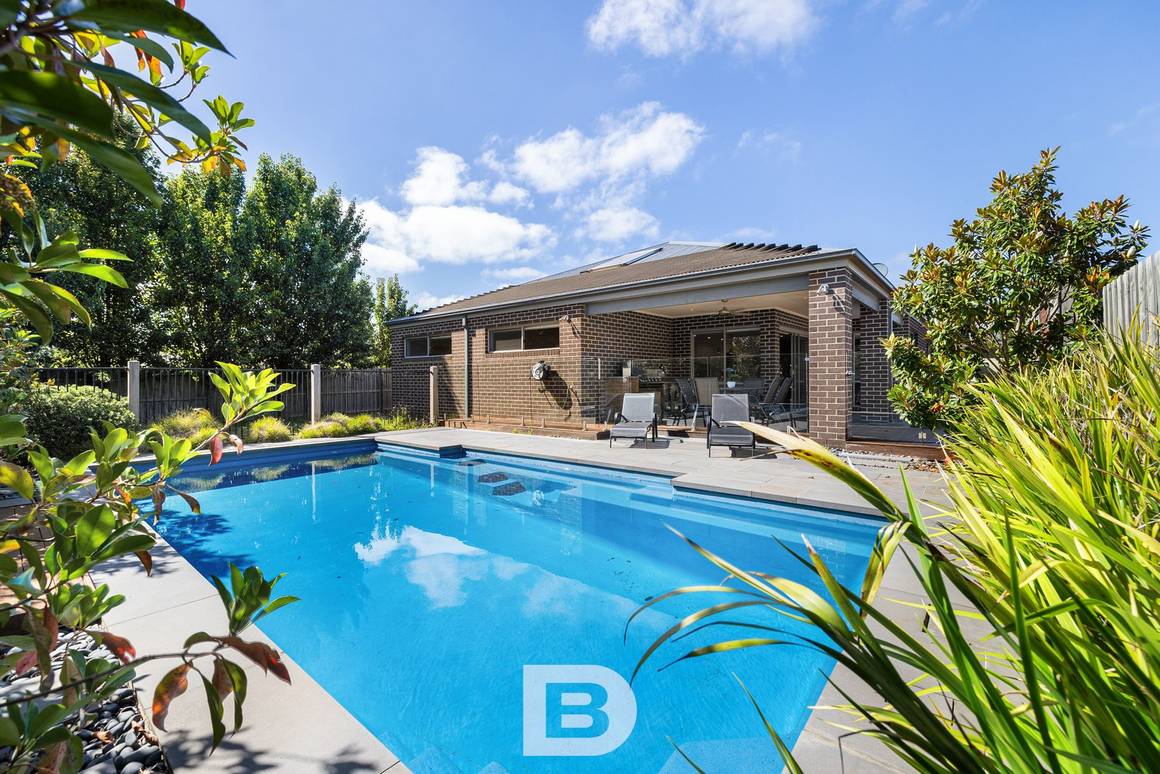 Picture of 29 Rothschild Road, GISBORNE VIC 3437