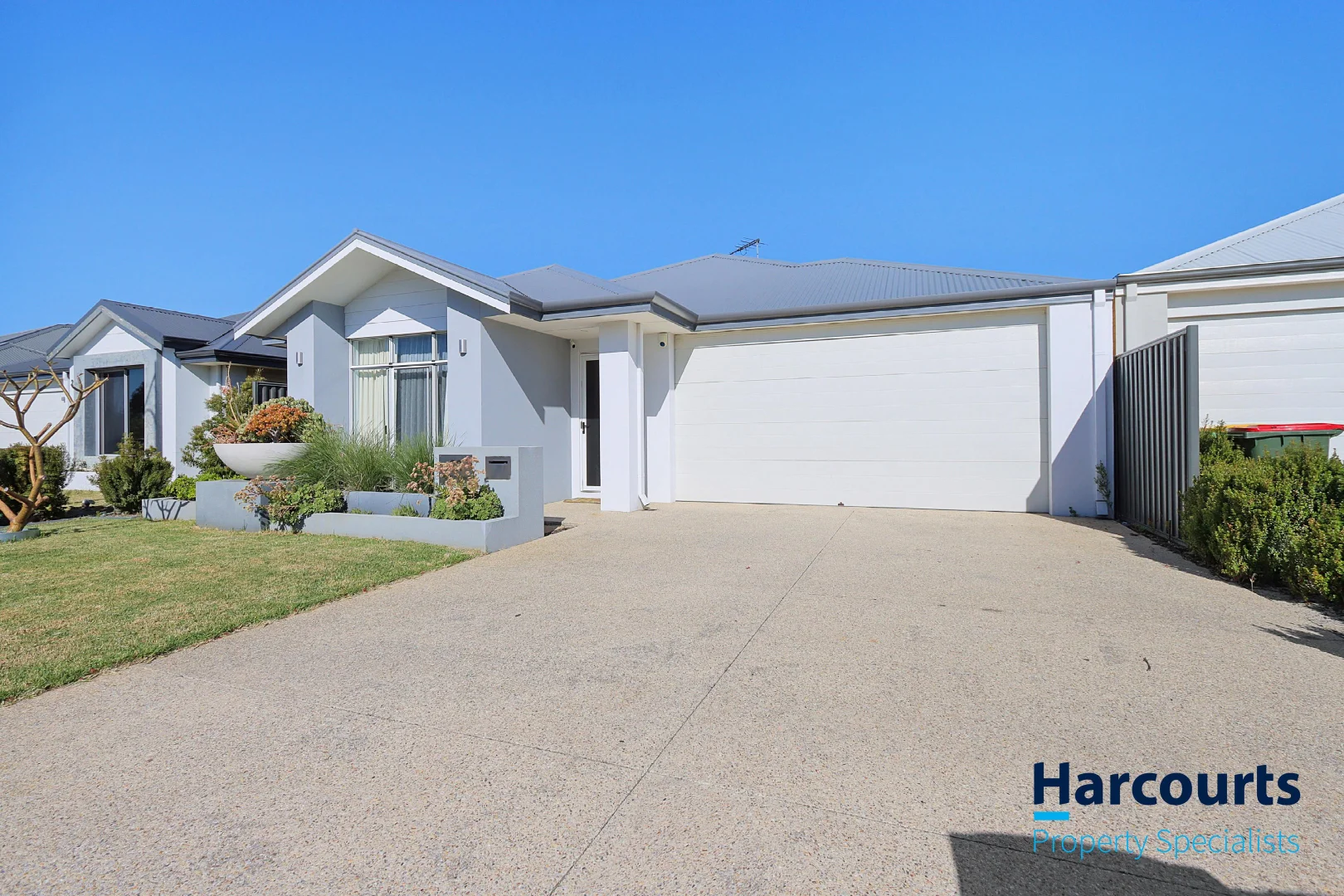 22 Apatite Street, Treeby WA 6164 - House For Rent | Domain