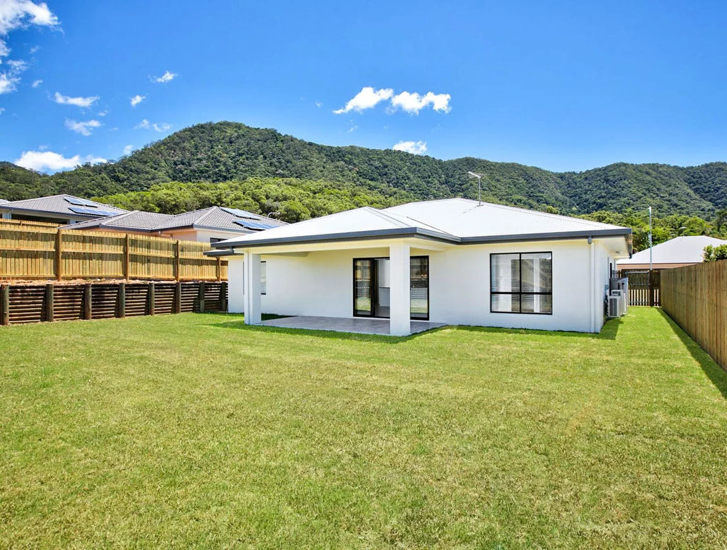 Additional image 8 of 11 Tyenna Close, Bentley Park QLD 4869