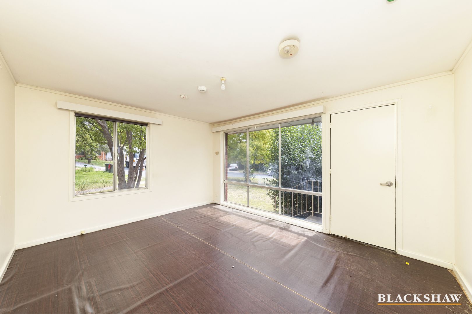 15 Haswell Place, Chifley ACT 2606, Image 2