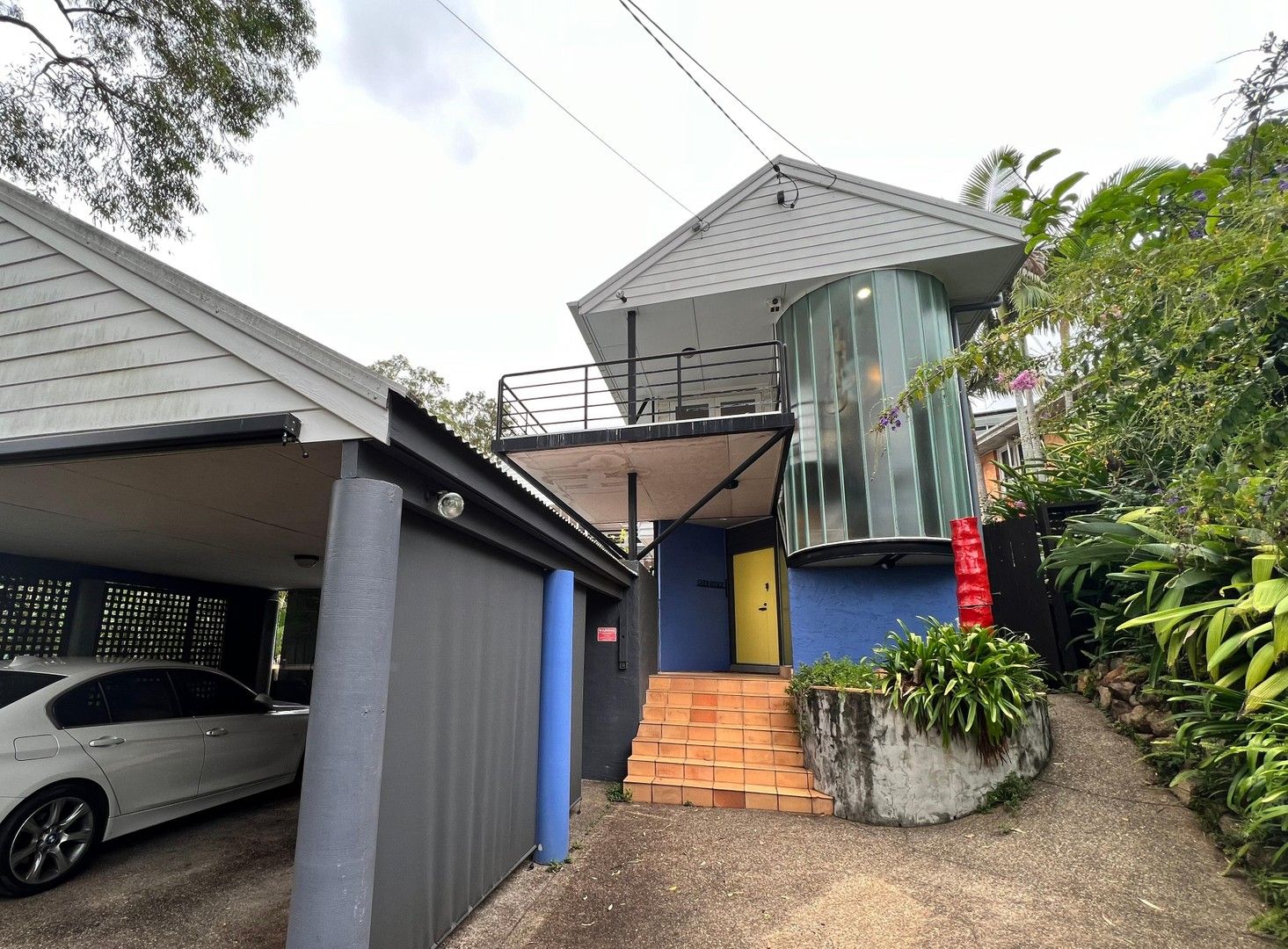 1 bedrooms Apartment / Unit / Flat in 1a/36 Fifth Avenue ST LUCIA QLD, 4067