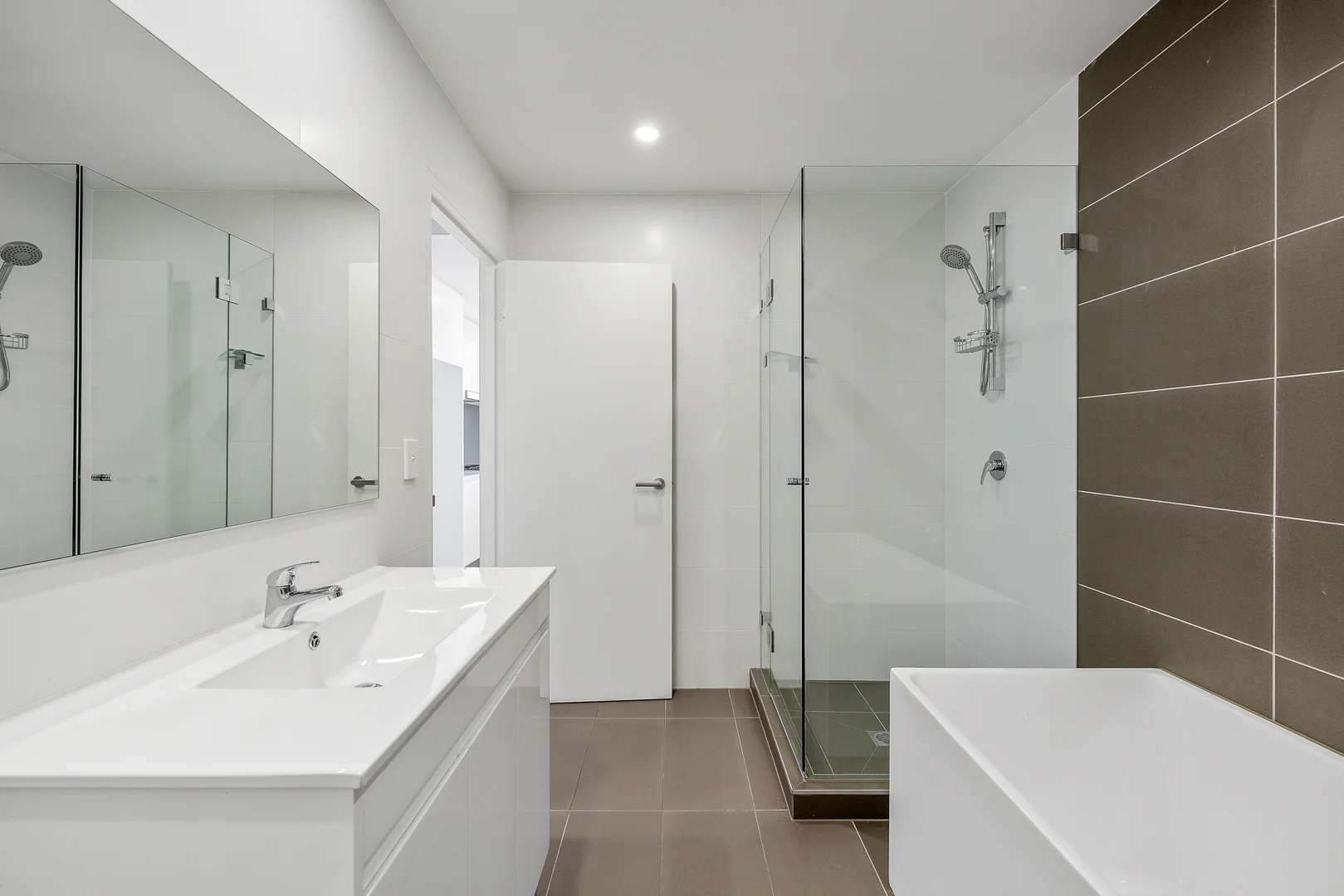 Additional image 5 of 304/3 Madden Close, Botany NSW 2019