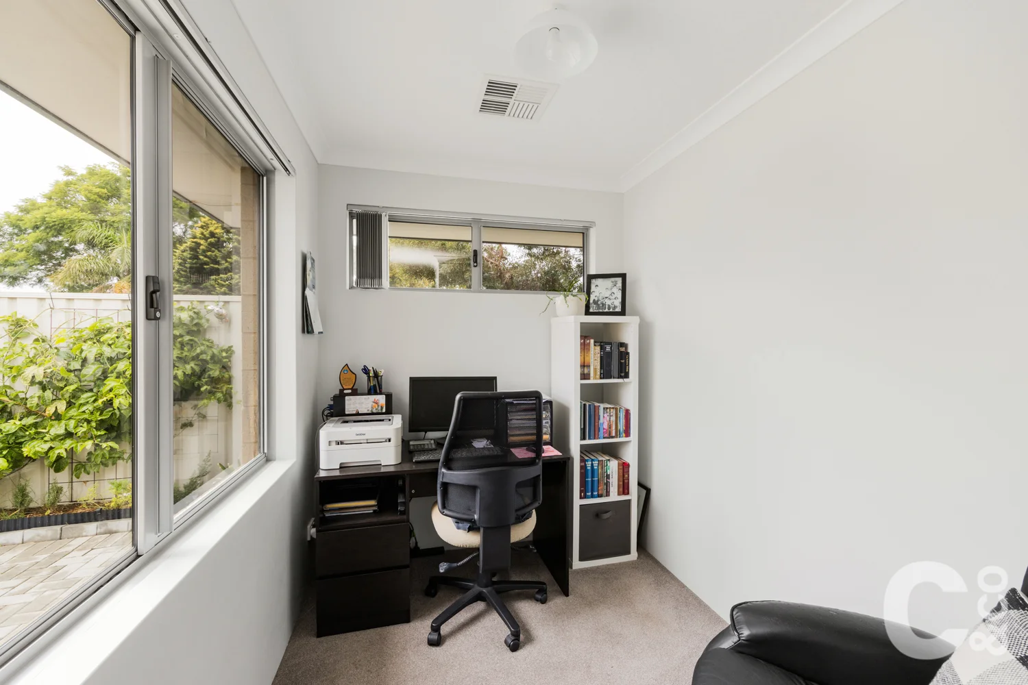 Additional image 7 of 15A Hoyton Place, Parmelia WA 6167