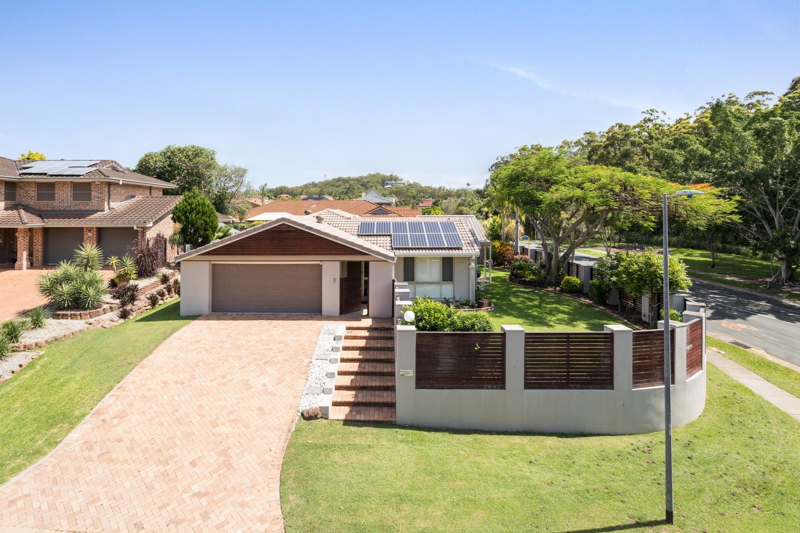 4 bedrooms House in 104 Kenna Street ASPLEY QLD, 4034