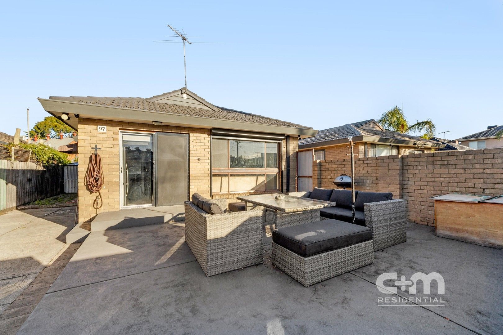 2 bedrooms House in 2/97 Plumpton Avenue GLENROY VIC, 3046