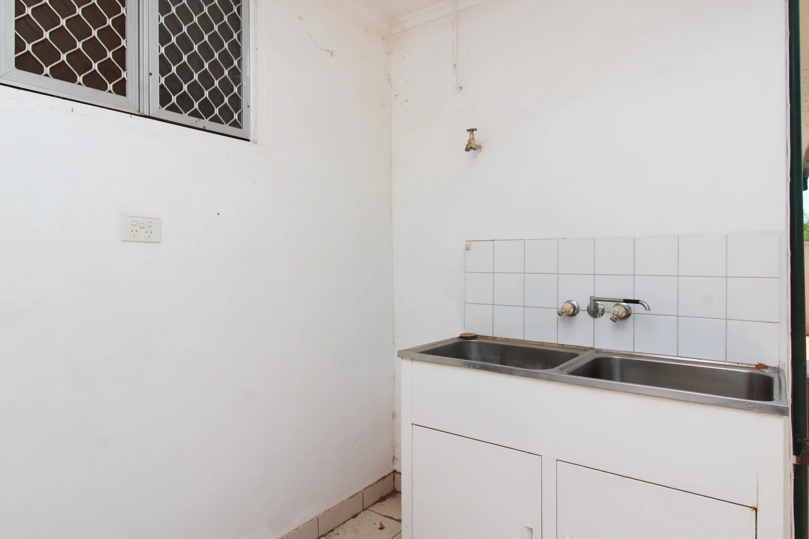 Additional image 6 of Unit 2/8 Carbine Ave, Mount Isa QLD 4825
