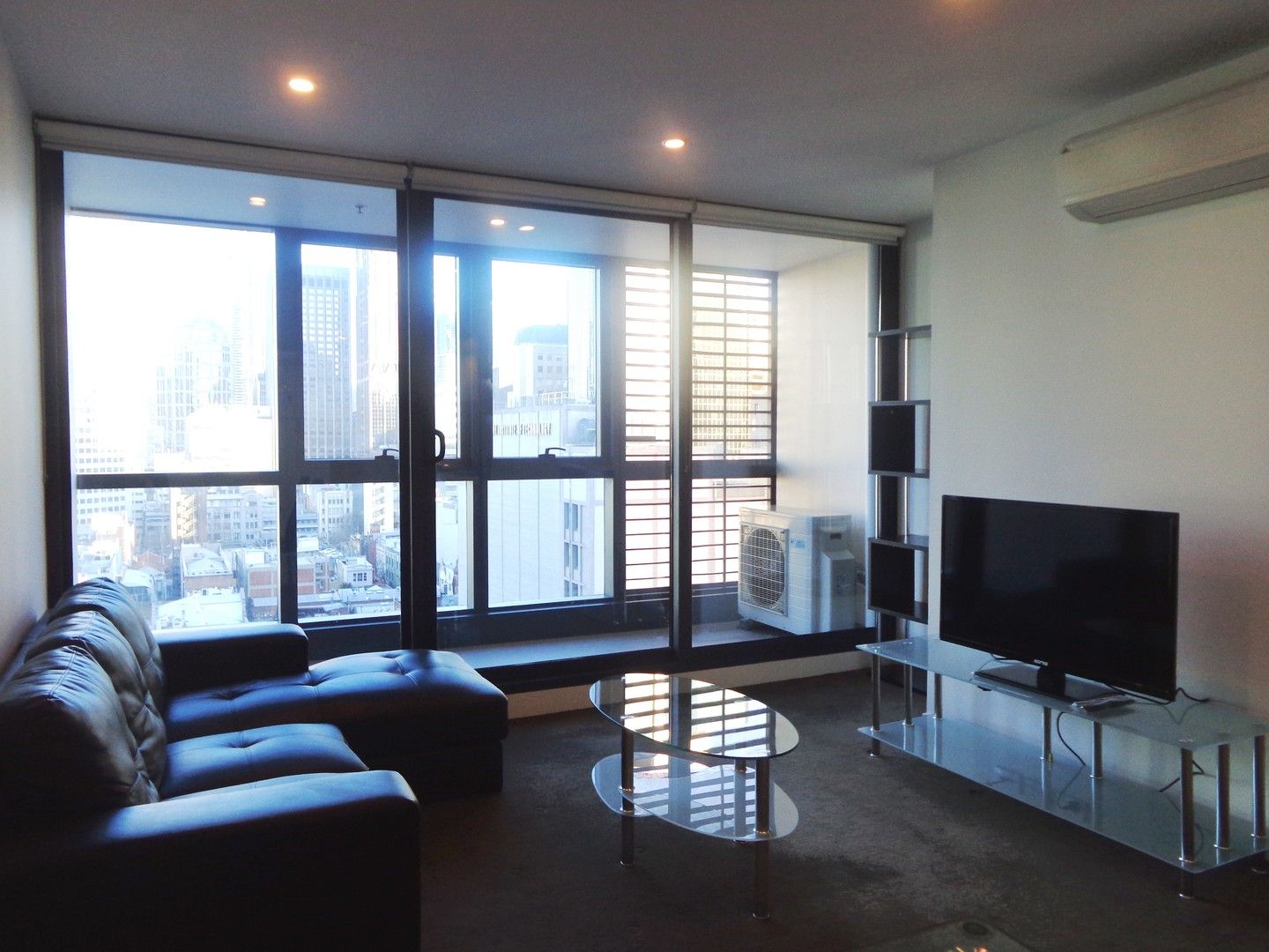 1507/5 Sutherland Street, Melbourne VIC 3000, Image 1