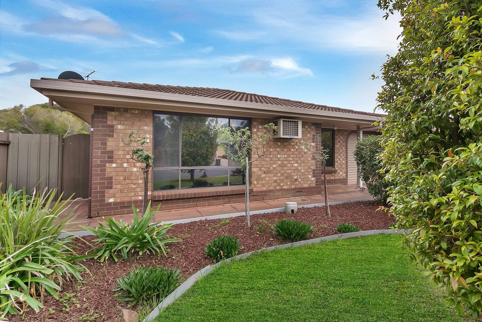 19 Holness Avenue, Gawler East SA 5118, Image 1