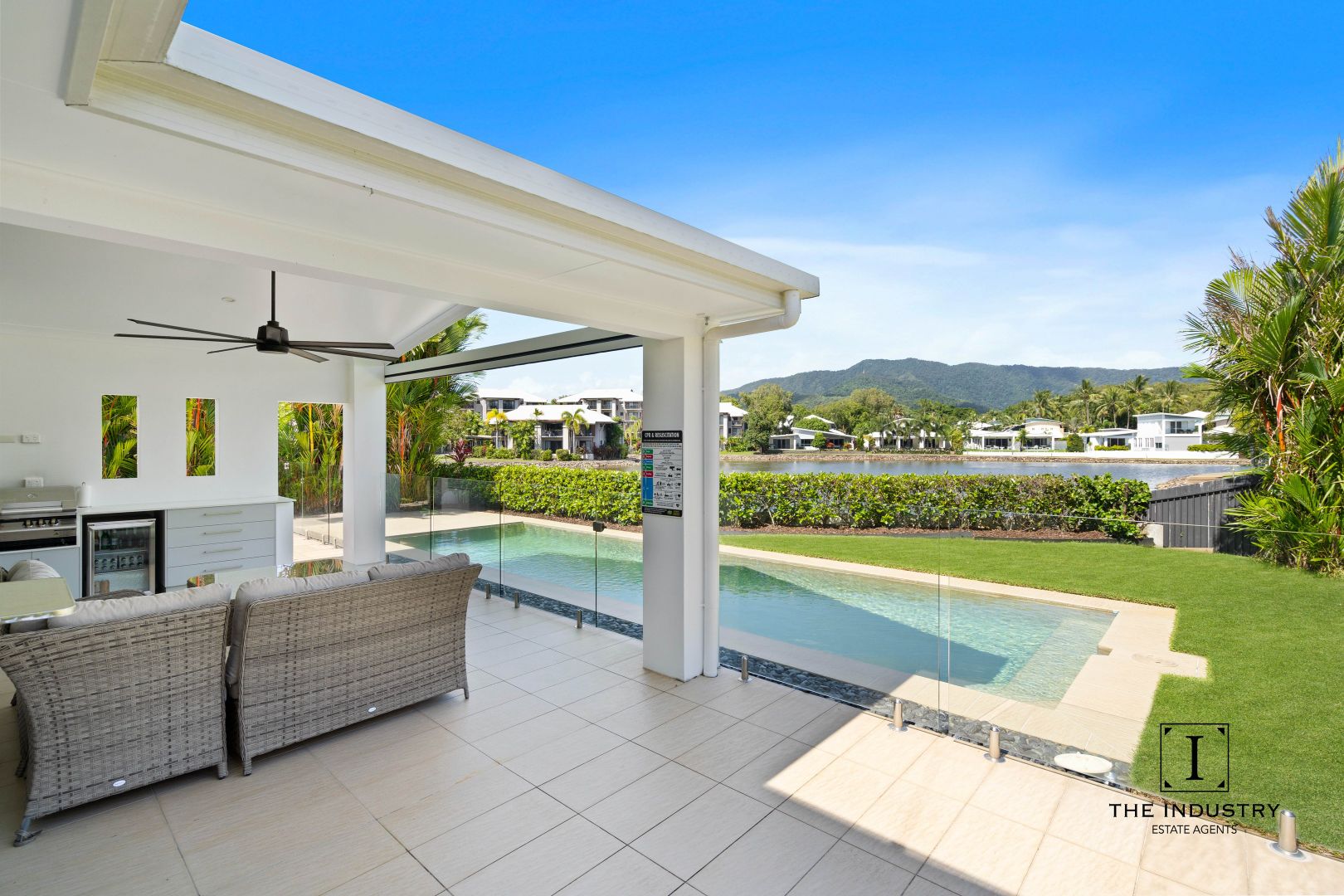 4 Lagoon Drive, Trinity Beach QLD 4879, Image 1