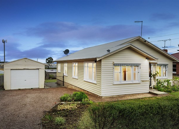 4 Hardinge Avenue, Newnham TAS 7248