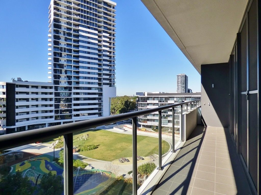 1 bedrooms Apartment / Unit / Flat in 508/63 Shoreline Drive RHODES NSW, 2138