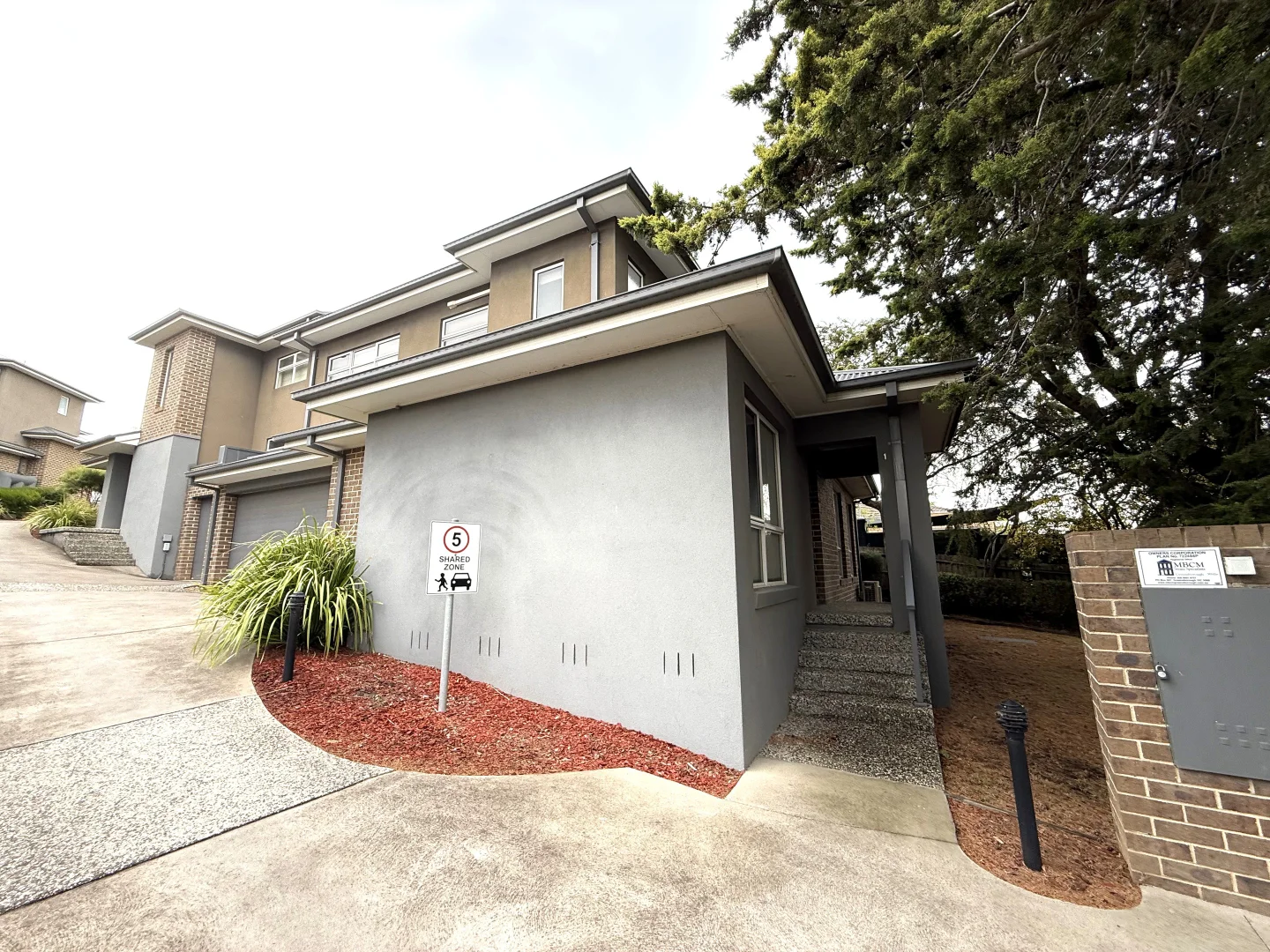 Additional image 11 of 1/6 Borlase Street, Yallambie VIC 3085