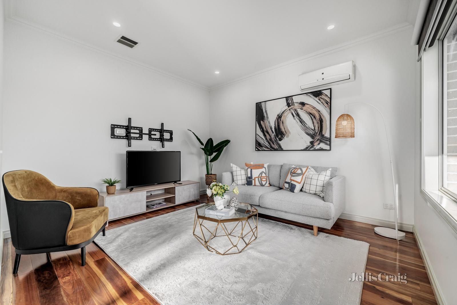 2/42 Diosma Crescent, Nunawading VIC 3131, Image 1