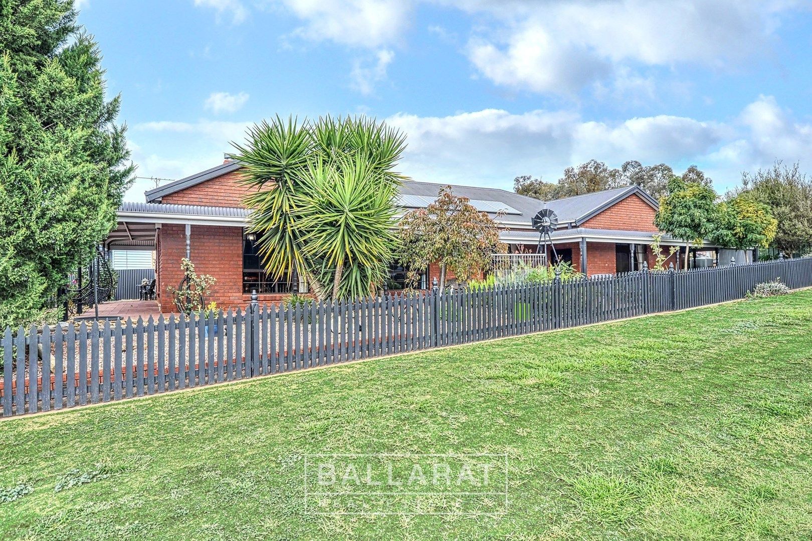 15 Pekin Road, Maryborough VIC 3465, Image 0