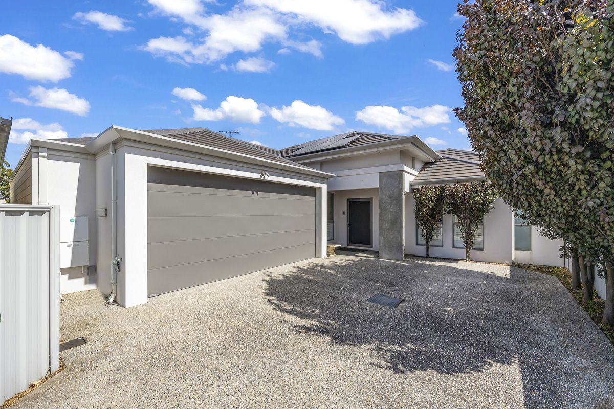4 bedrooms House in 45A Napier Road MORLEY WA, 6062