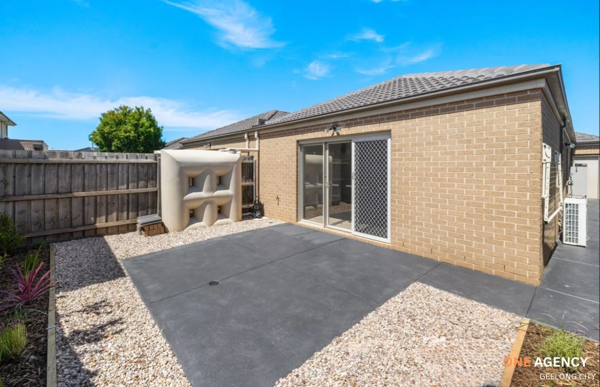 Additional image 11 of 1/30 Bridlepath Drive, Truganina VIC 3029