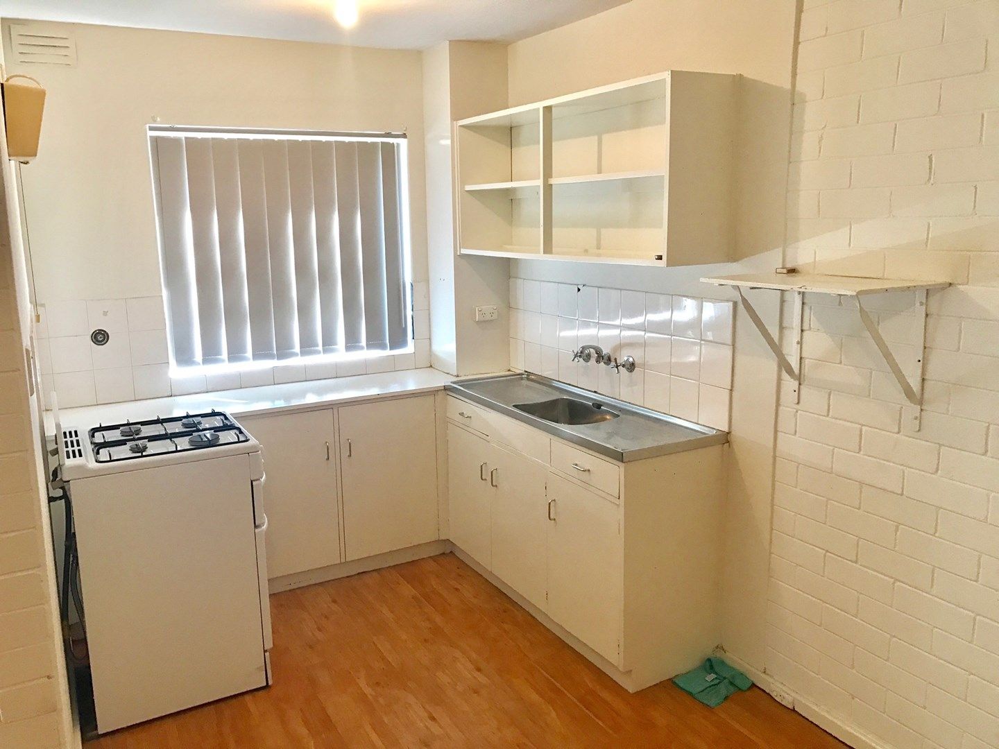 1 bedrooms Apartment / Unit / Flat in 5/42 Kathleen Avenue MAYLANDS WA, 6051