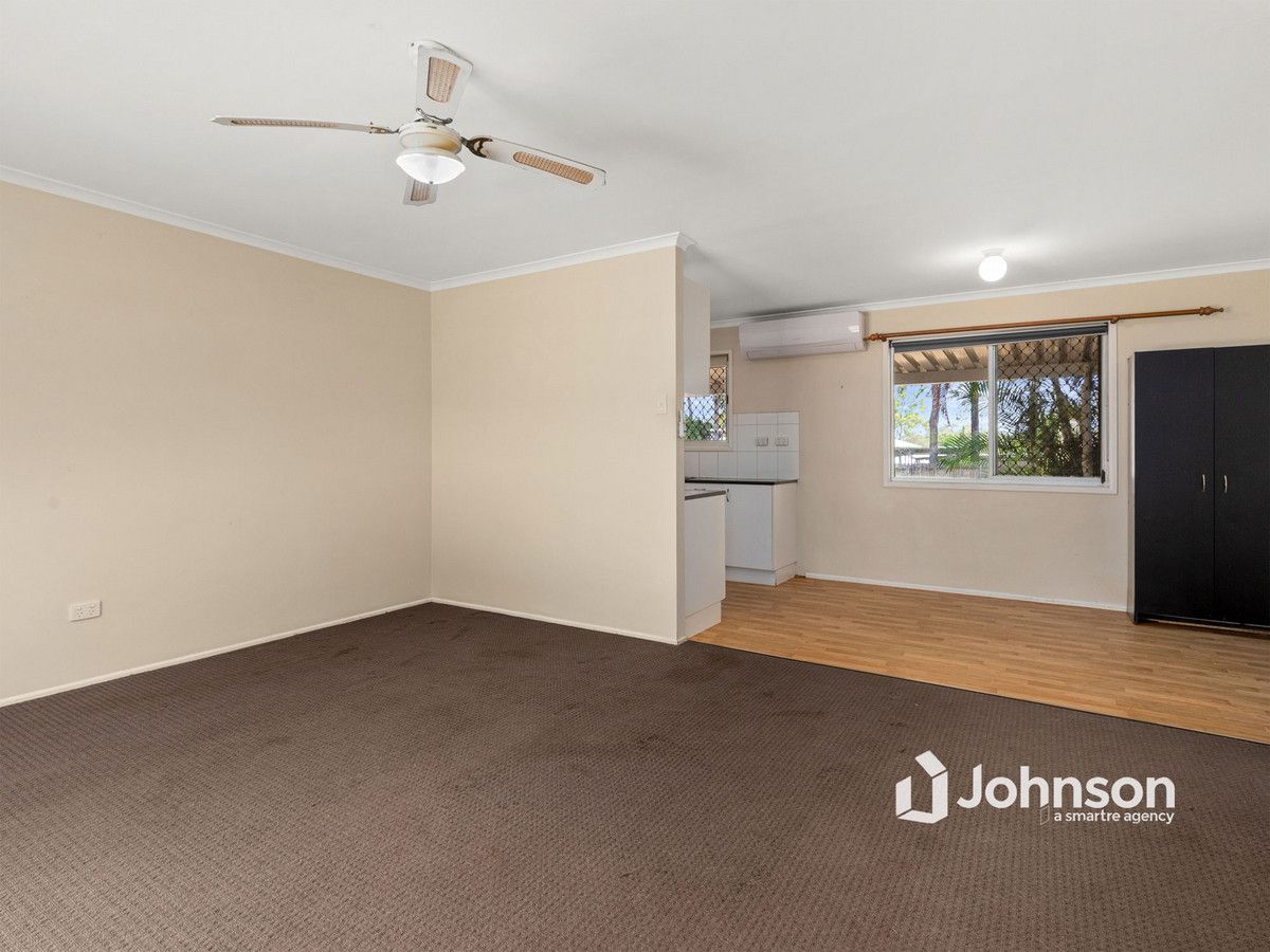 7 Orionis Street, Kingston QLD 4114, Image 2