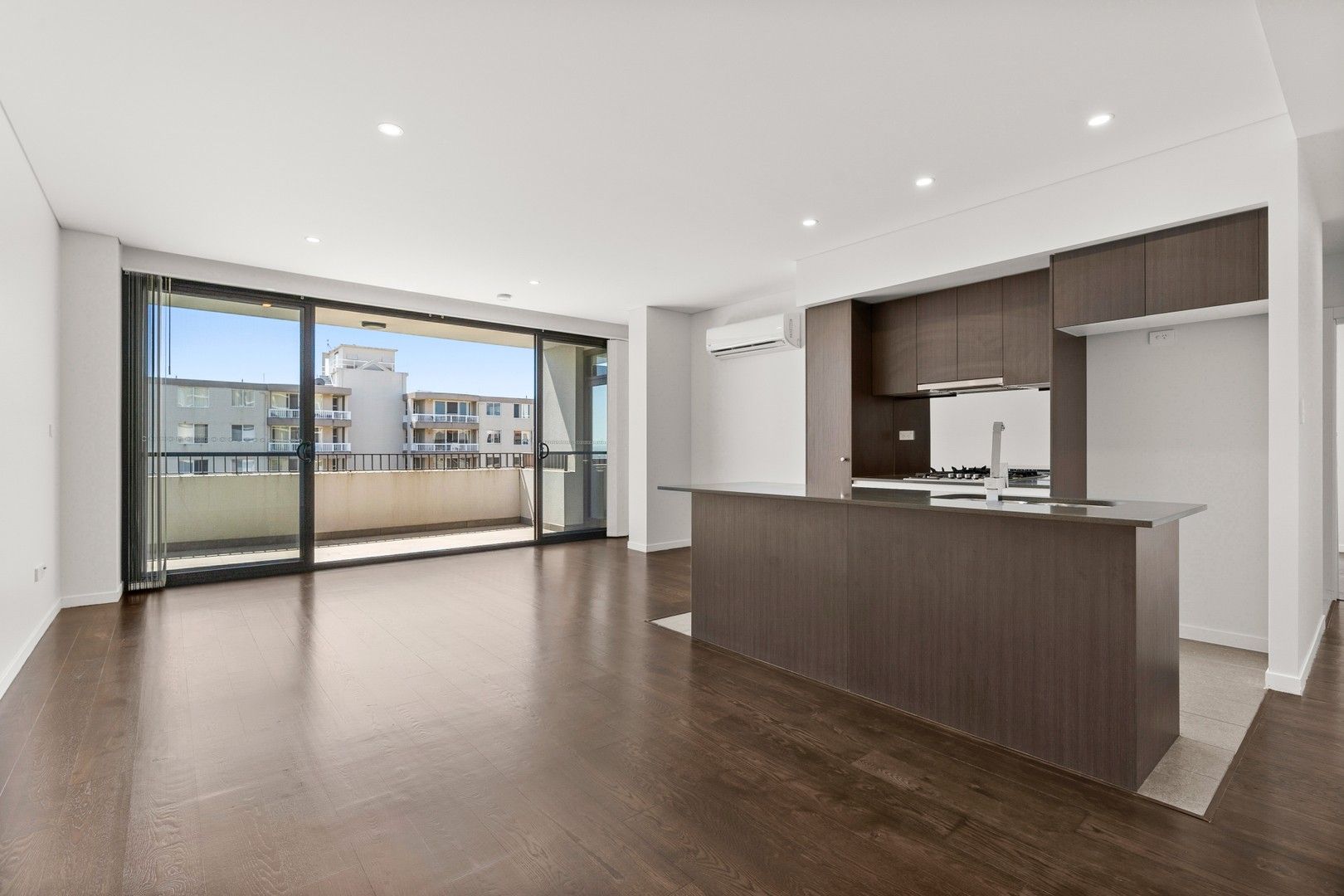 2 bedrooms Apartment / Unit / Flat in 25/6 Central Road MIRANDA NSW, 2228