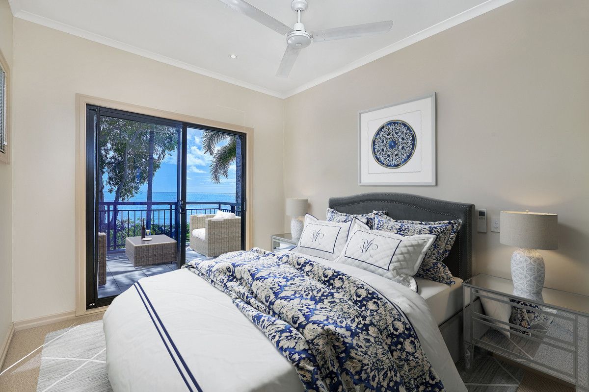 9/5-7 Arlington Esplanade, Clifton Beach QLD 4879, Image 2