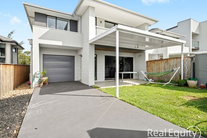 Picture of 37 Hennessy Avenue, MOOREBANK NSW 2170