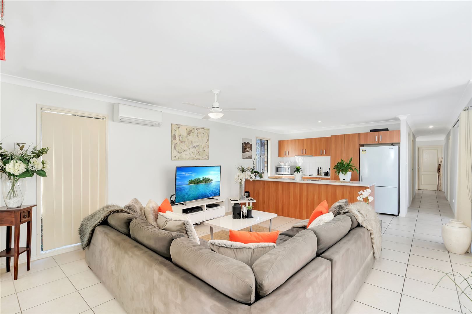 2/5 Amaray Drive, Upper Coomera QLD 4209, Image 2