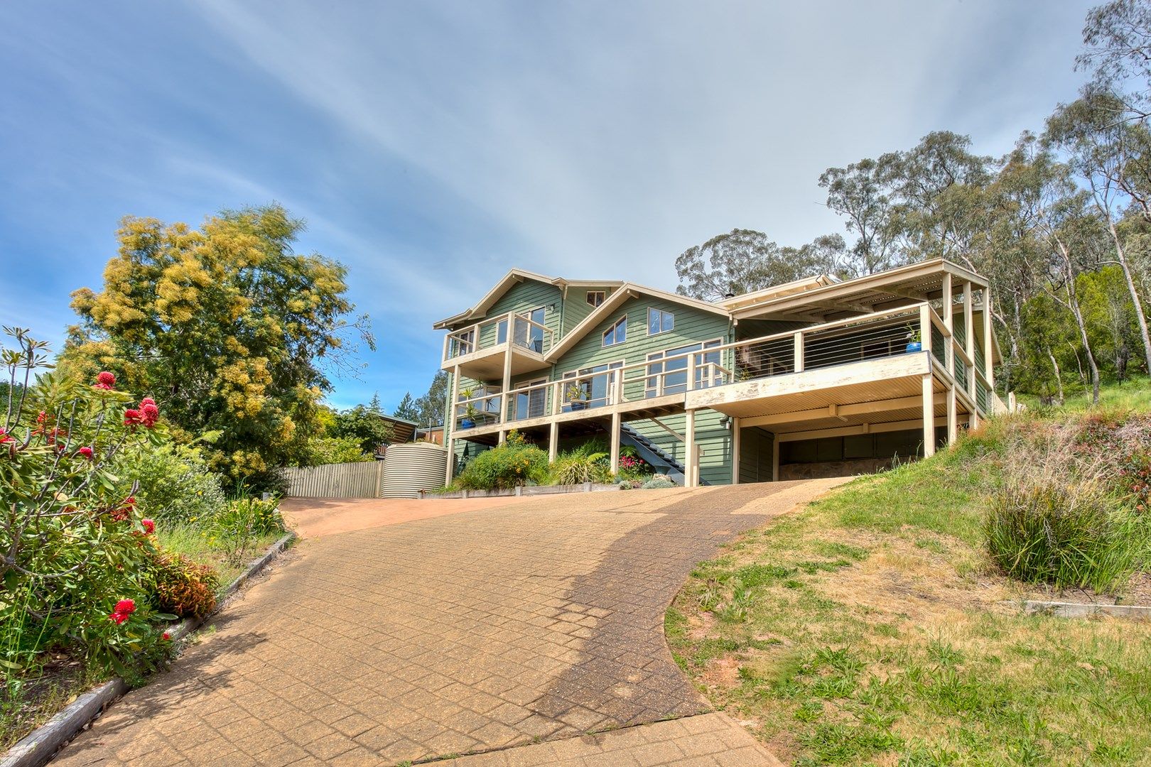 17 Hargreaves Road, Bright VIC 3741, Image 0