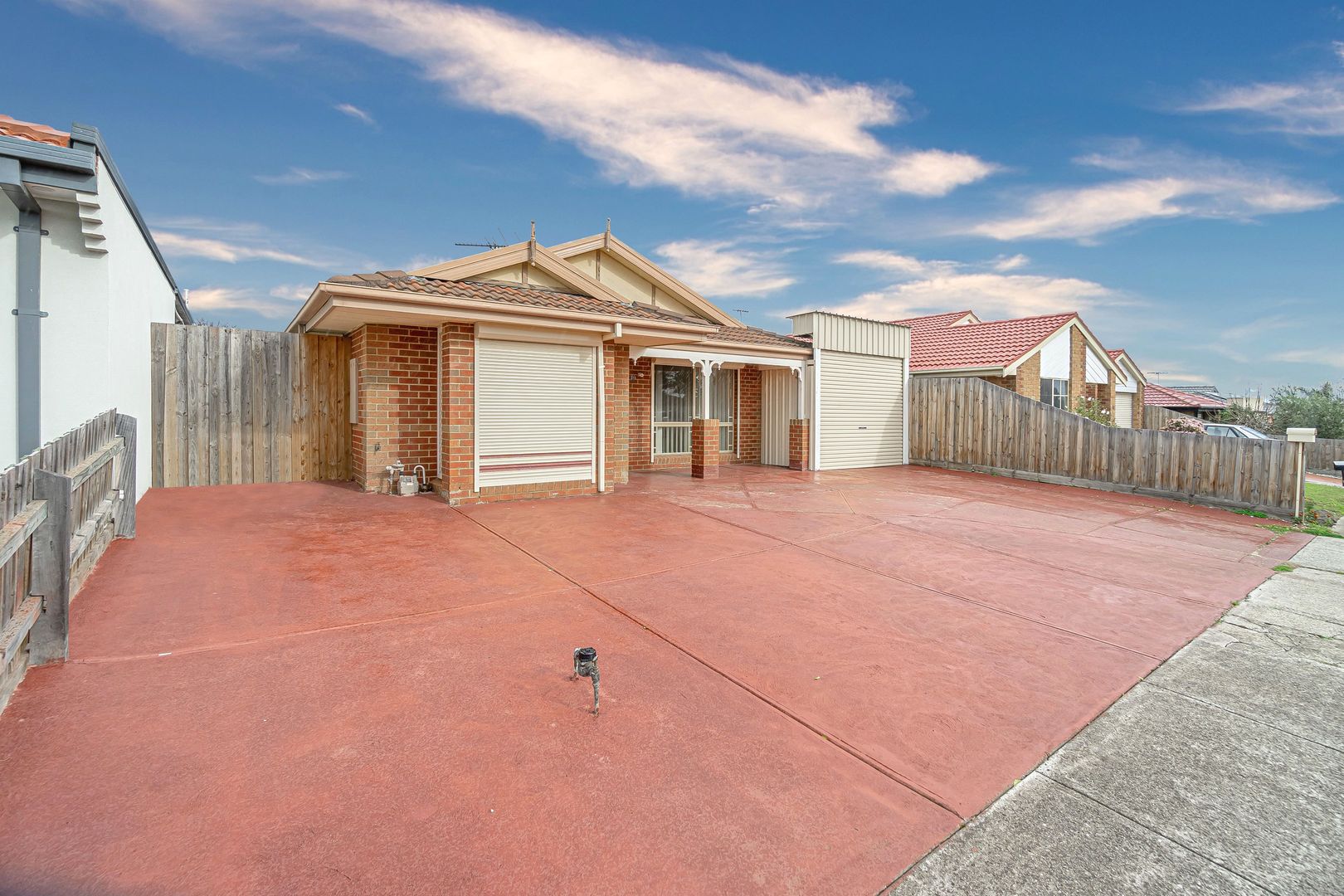 39 Bradman Dr, Meadow Heights VIC 3048, Image 2