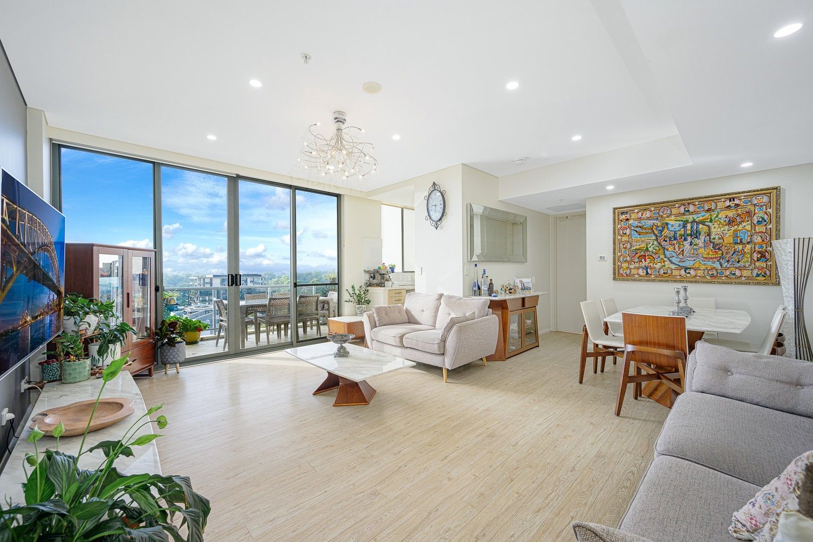 3 bedrooms Apartment / Unit / Flat in 129/6 Romsey Street WAITARA NSW, 2077