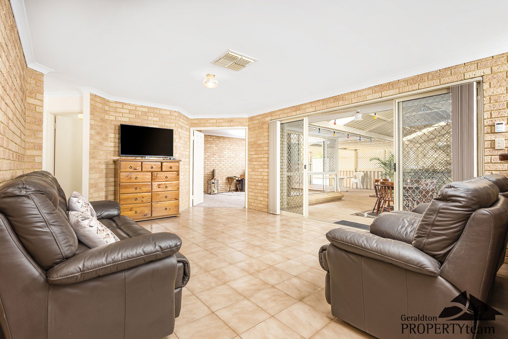 55 Sunnybanks Drive, Strathalbyn WA 6530, Image 2