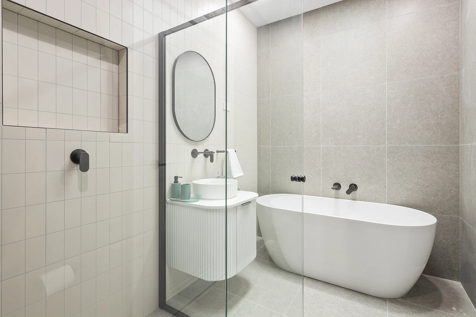 Additional image 12 of 2/2 Sedgman Avenue, Mittagong NSW 2575