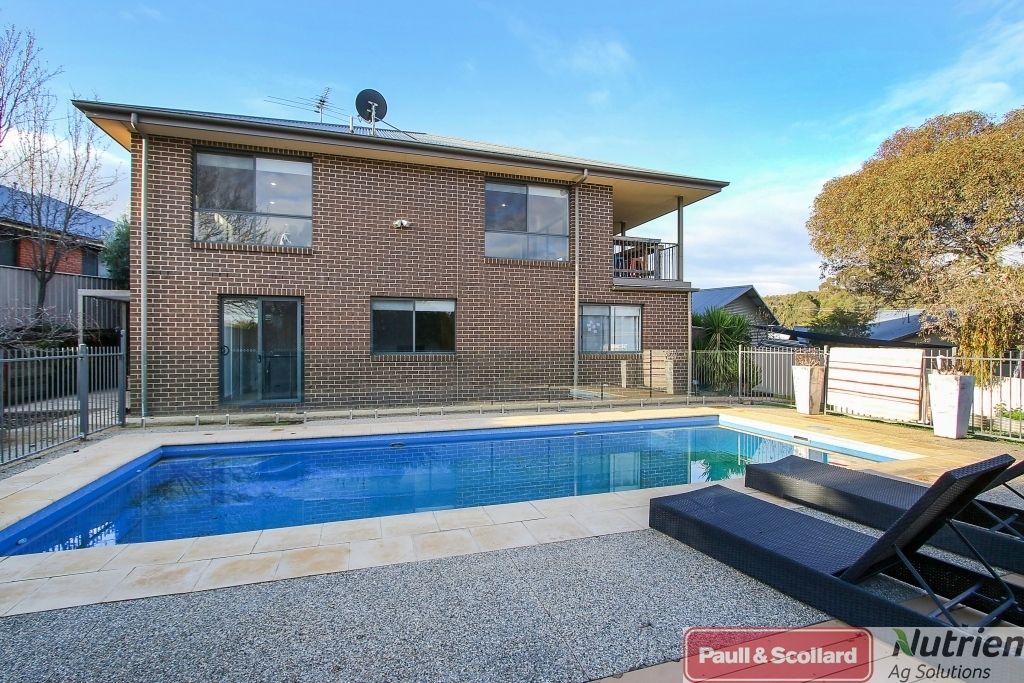 23 Paperbark Ct, Thurgoona NSW 2640, Image 0