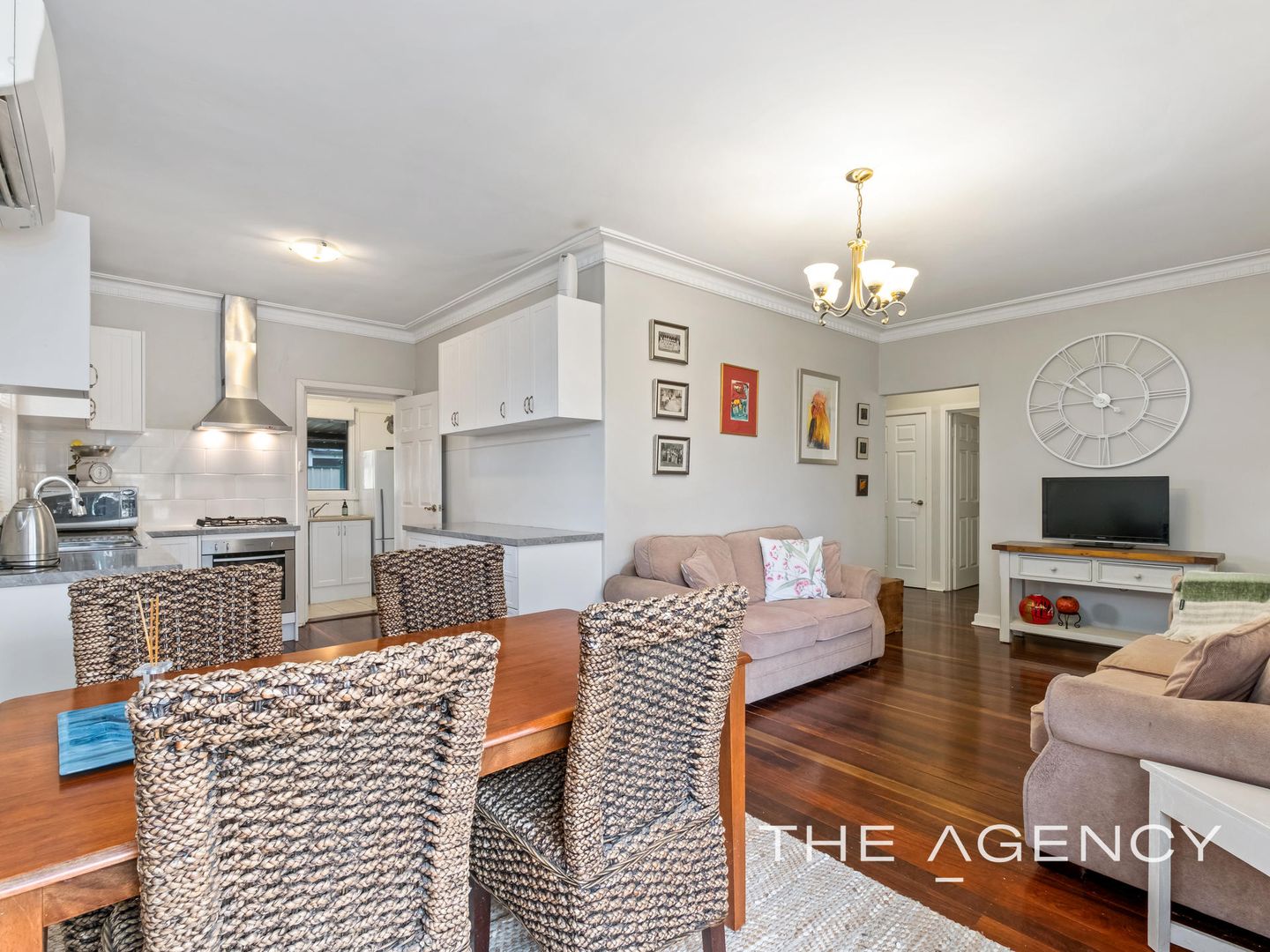 27 Holmesdale Road, Woodbridge WA 6056, Image 2