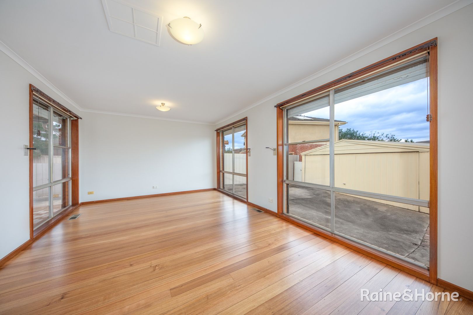 7 Talgarno Street, Broadmeadows VIC 3047, Image 2