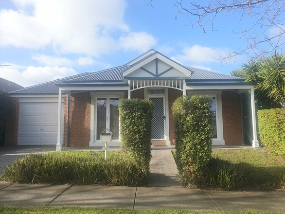 20 Marchmont Rise, Craigieburn VIC 3064