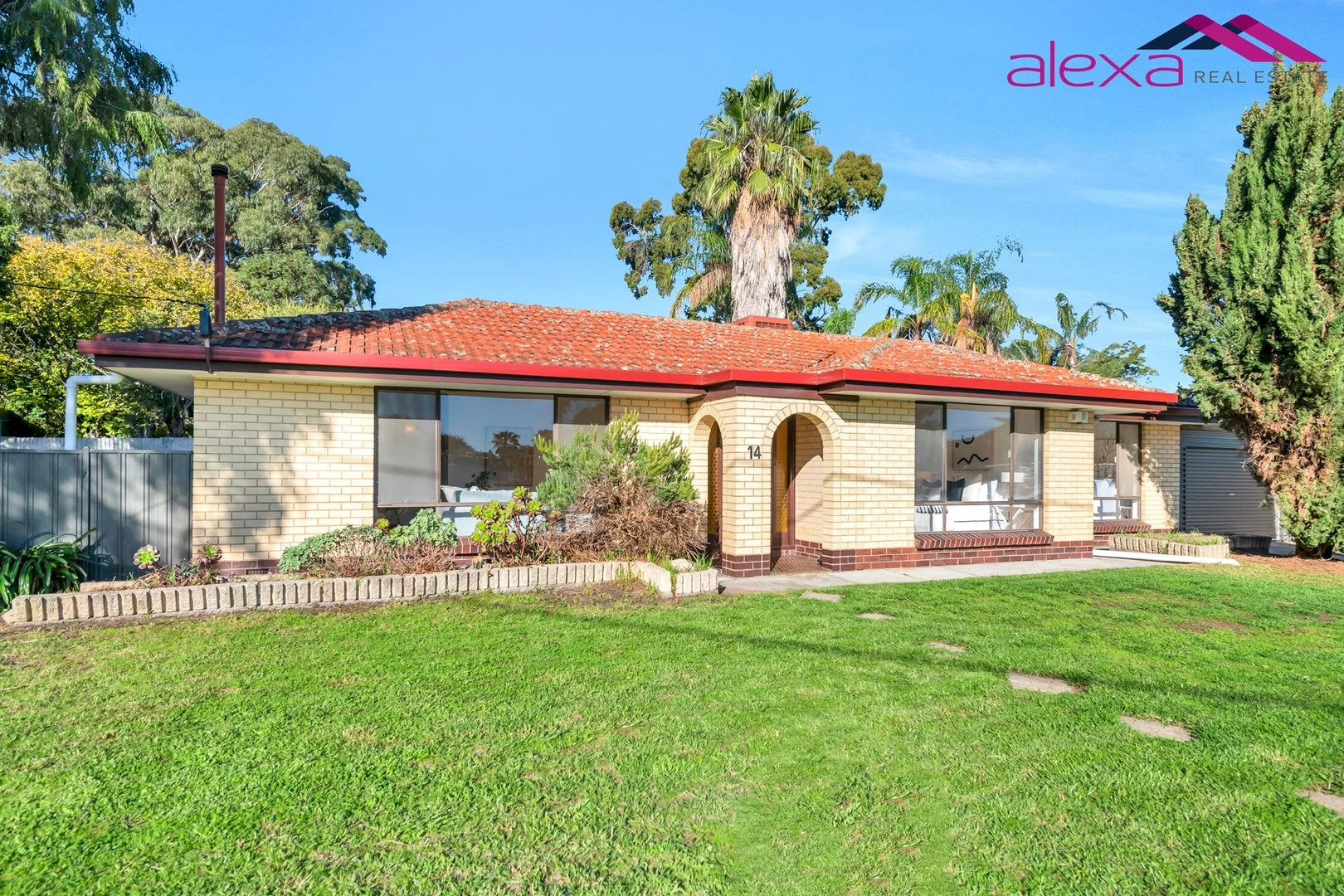 14 Eva St, Morphett Vale SA 5162