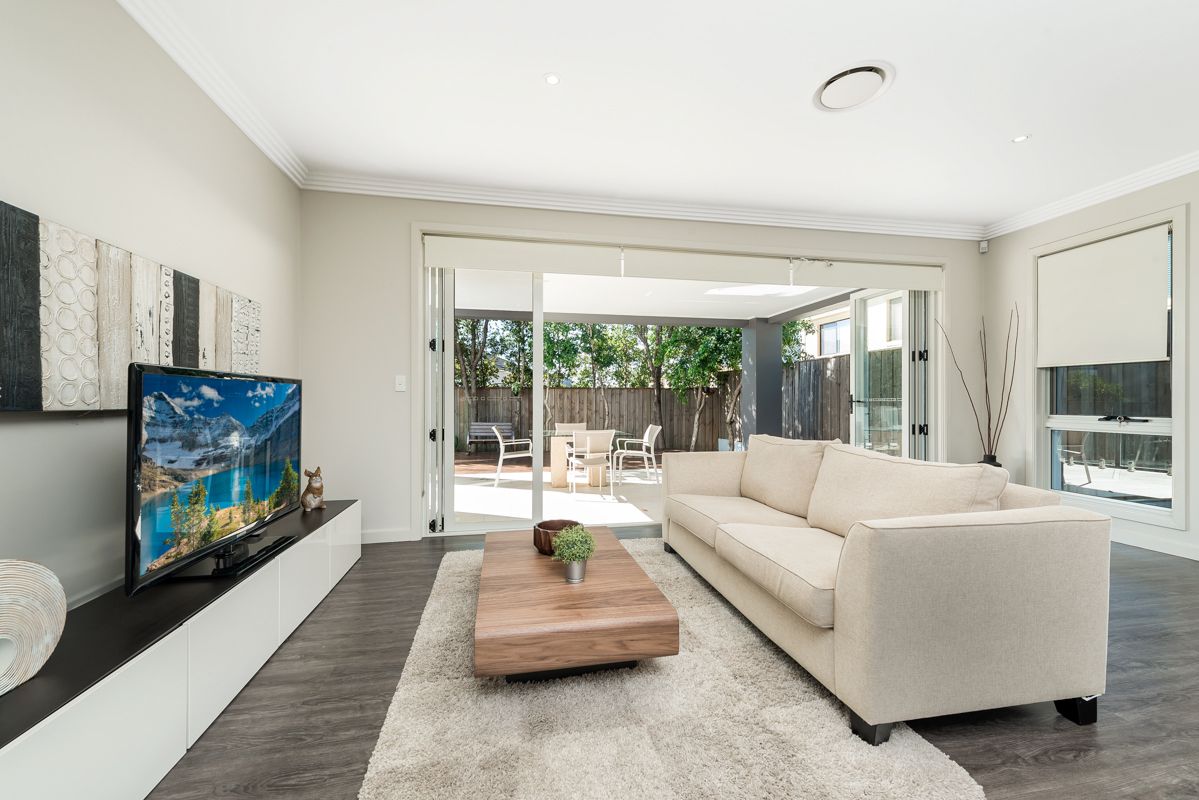 15 Westwood Way, Bella Vista NSW 2153, Image 2