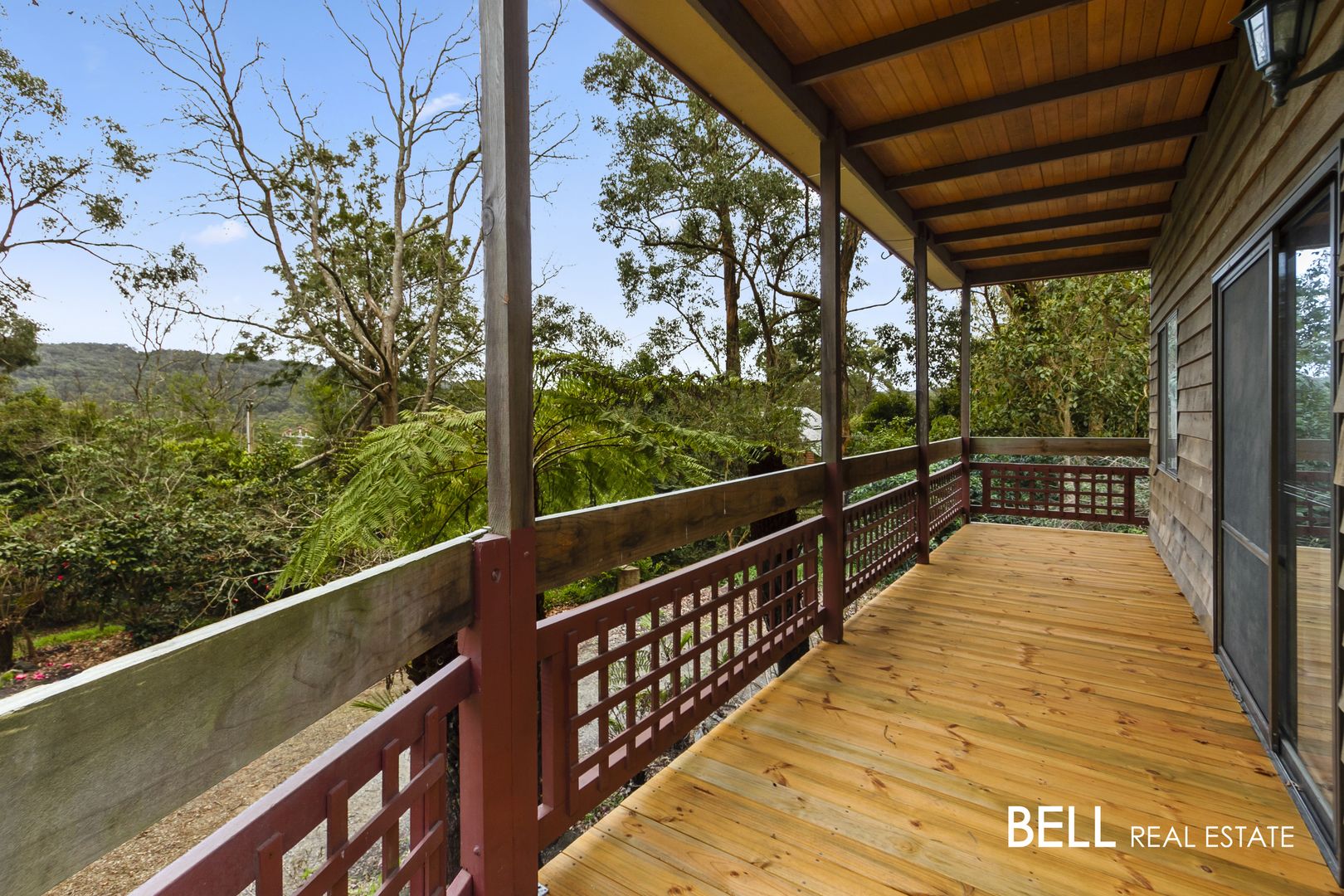 3   2 Belgrave Gembrook Road, Cockatoo VIC 3781 - House For 
