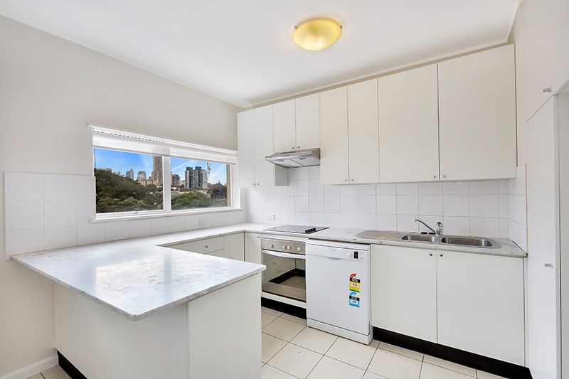2 bedrooms Apartment / Unit / Flat in 603/40 Stephen Street PADDINGTON NSW, 2021