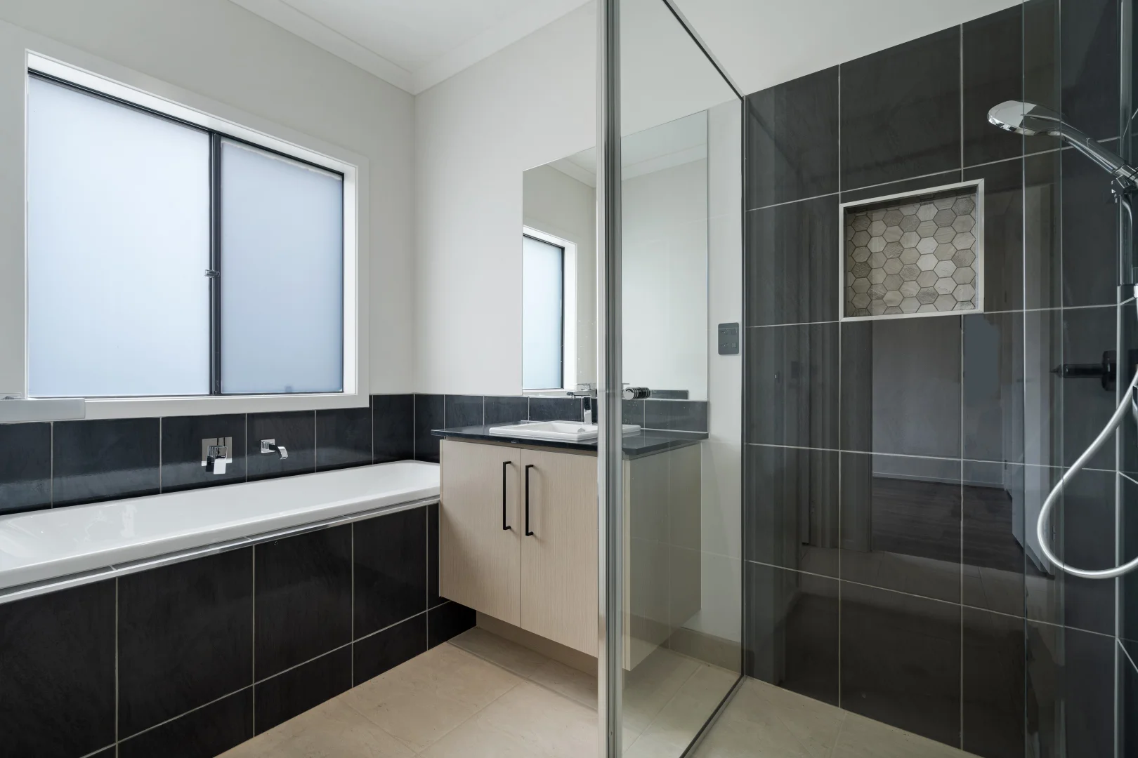 Additional image 11 of 8 Cadenza Street, Clyde VIC 3978