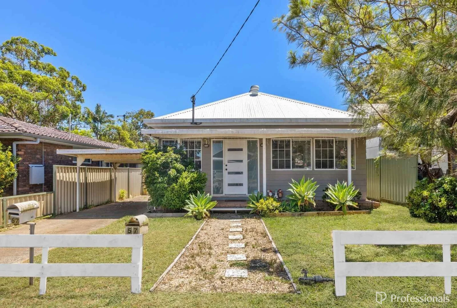 57 Adelaide Avenue, Umina Beach NSW 2257