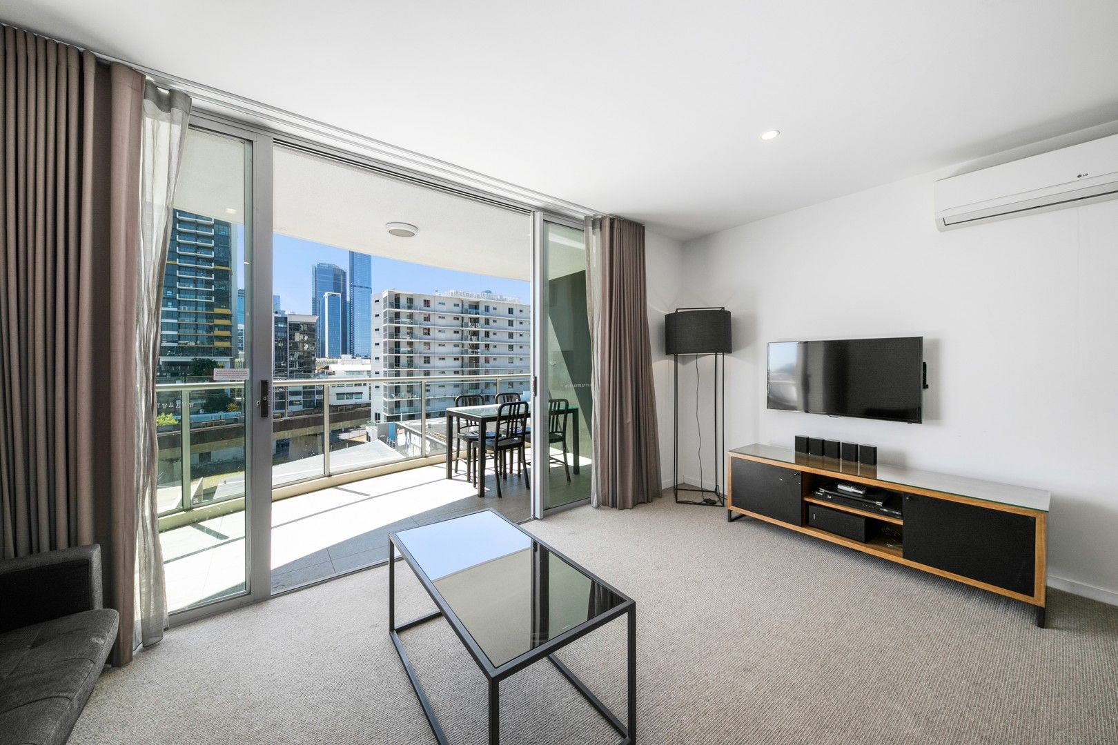 2 bedrooms Apartment / Unit / Flat in 603/18 Merivale Street SOUTH BRISBANE QLD, 4101