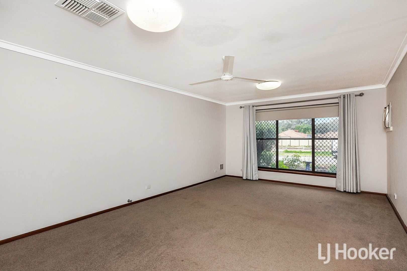 8 Station Street, Gosnells WA 6110, Image 1