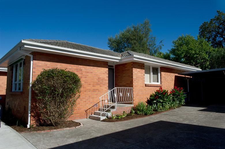 2/4 Middlesex Road, Surrey Hills Property History & Address Research