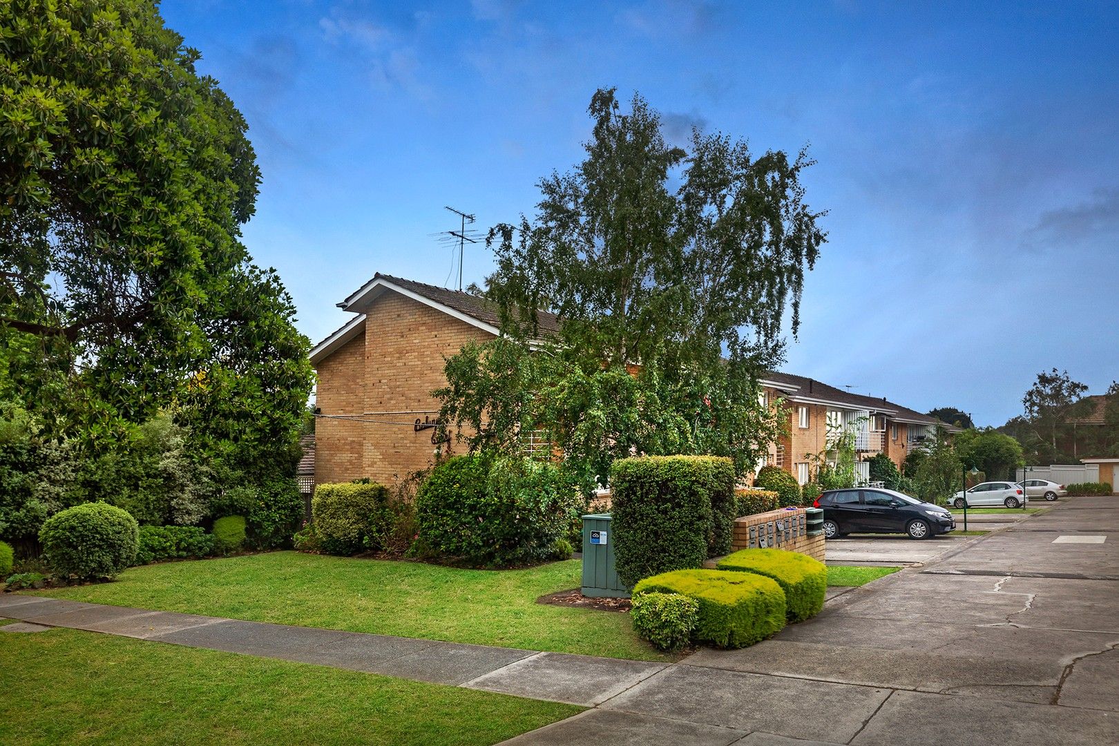 2 bedrooms Apartment / Unit / Flat in 13/3-5 Kireep Road BALWYN VIC, 3103
