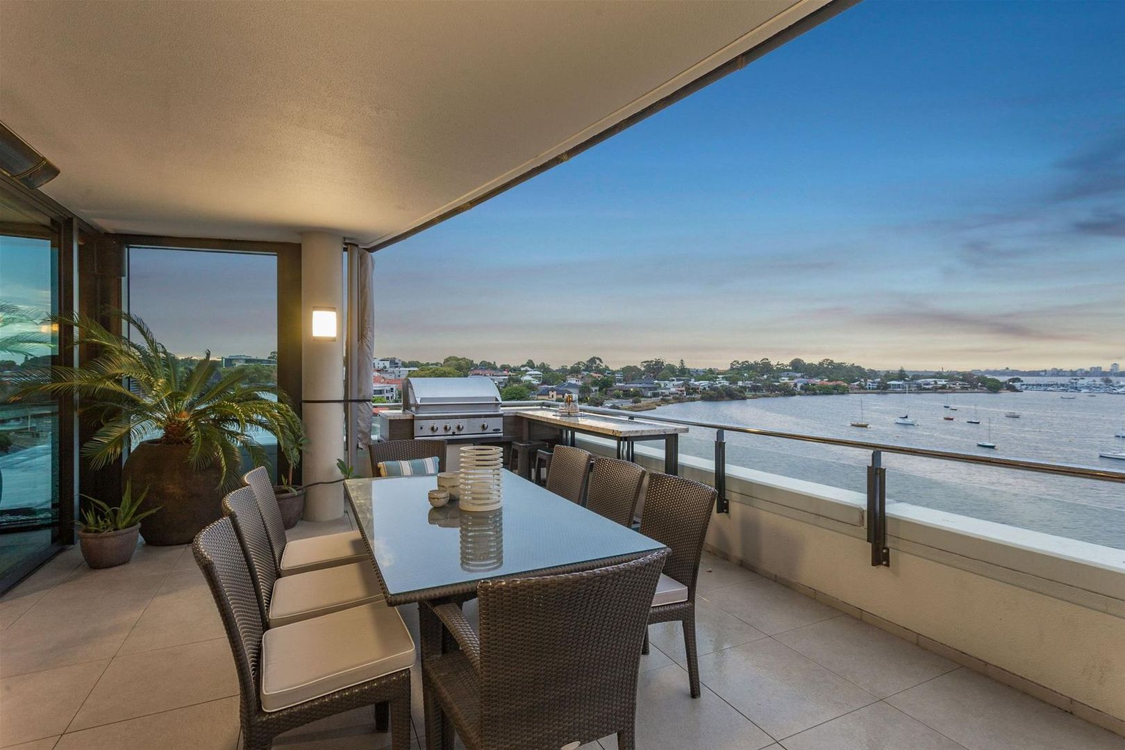 603/70 Canning Beach Road, Applecross WA 6153, Image 2