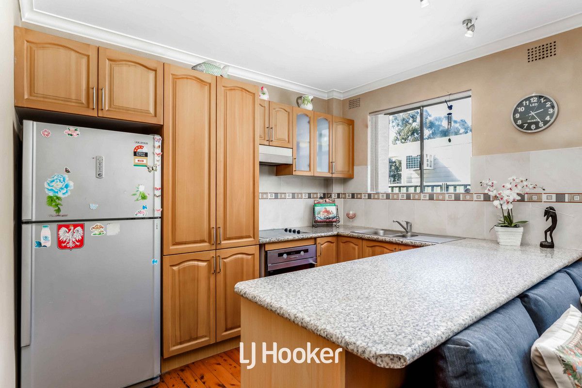 1/43 Aurelia Street, Toongabbie NSW 2146, Image 2