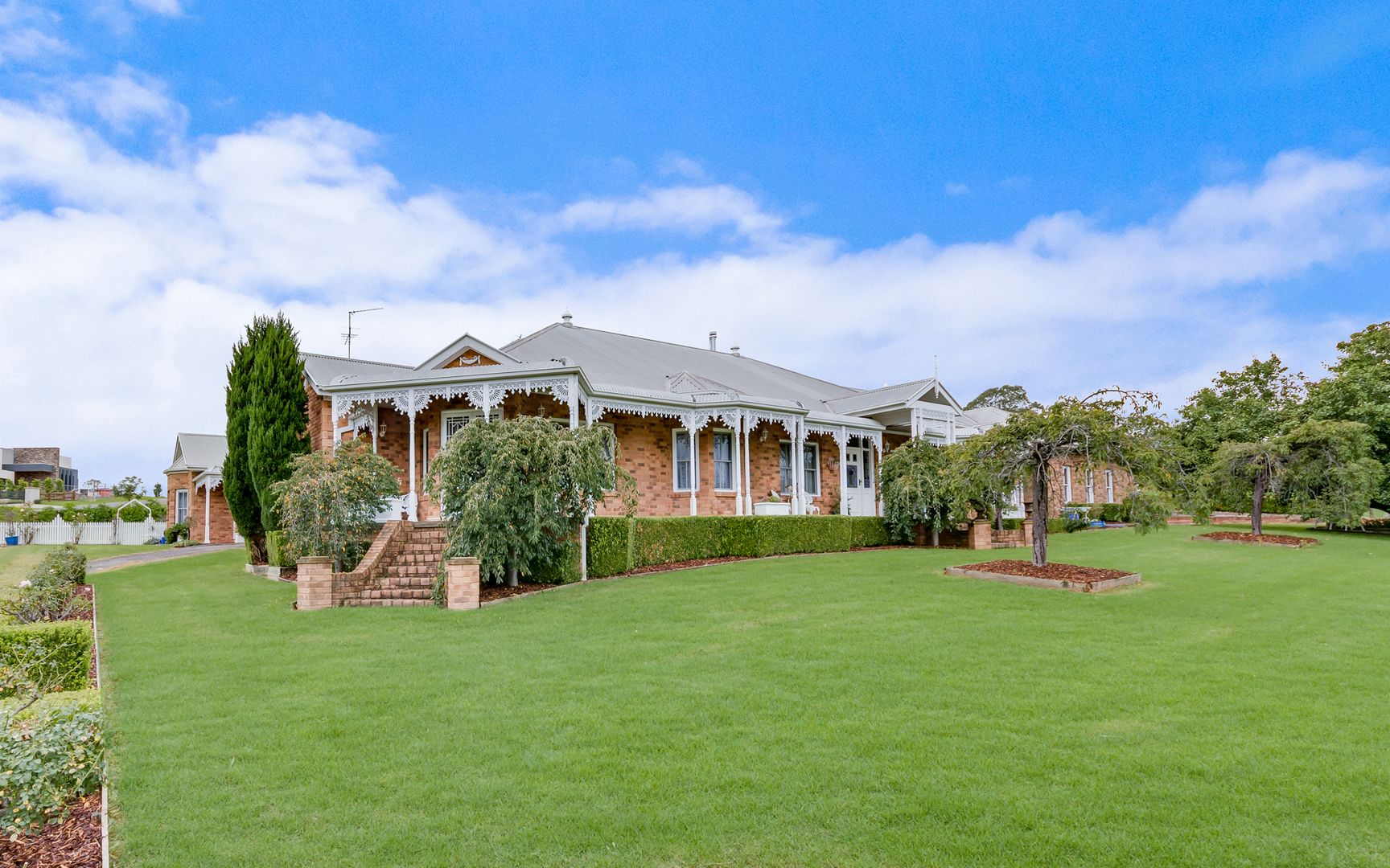 12 Benwerrin Crescent, Grasmere NSW 2570, Image 1