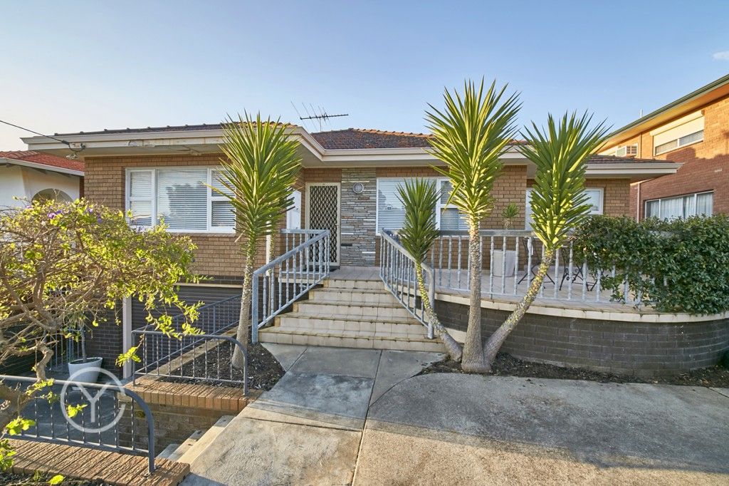 28 Michael Street, Beaconsfield WA 6162, Image 1