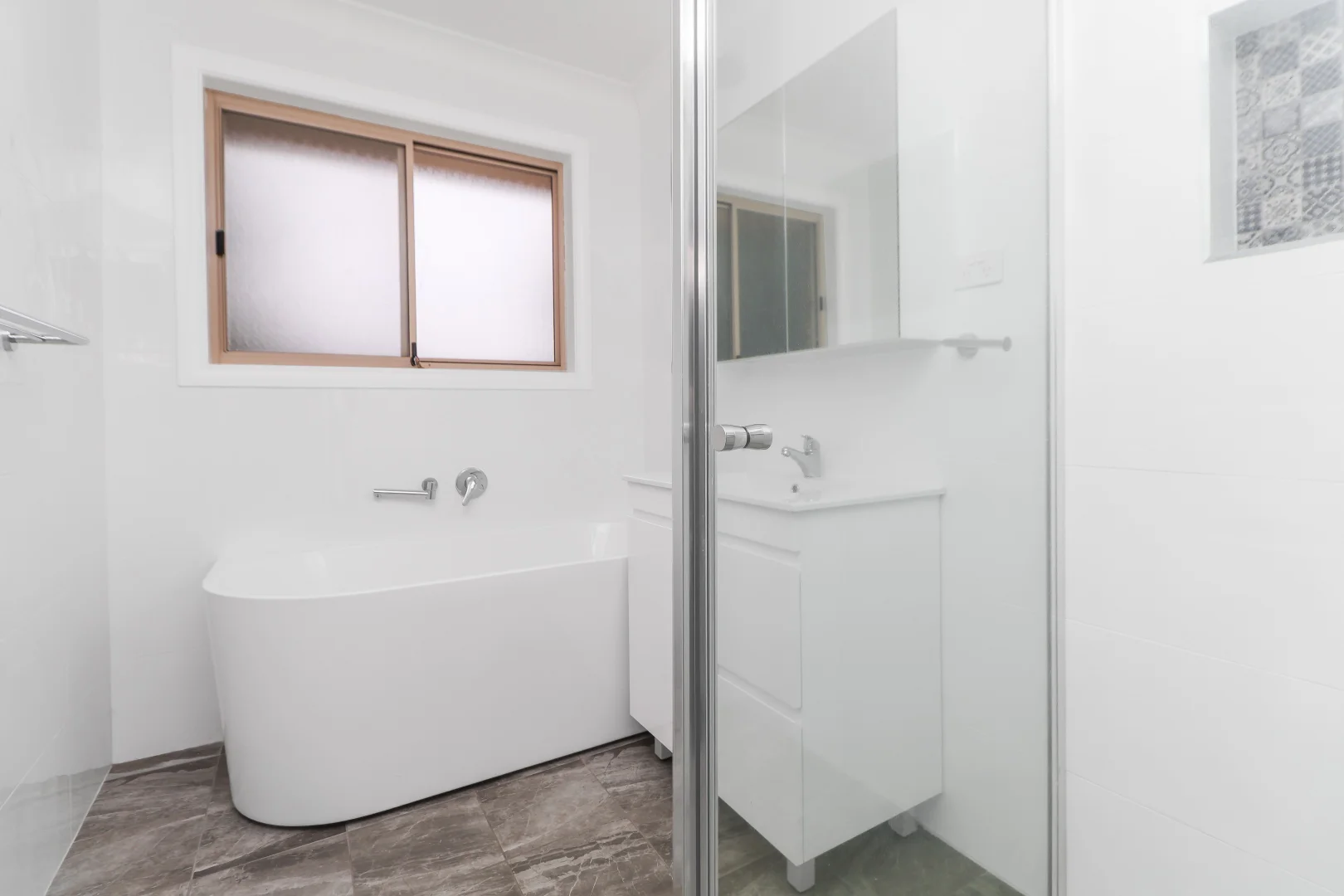 Additional image 6 of 3 Tikki Place, Glenfield Park NSW 2650